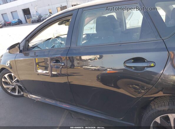 JTNKARJE3JJ569534 2018 TOYOTA COROLLA IM Black 360 interior view