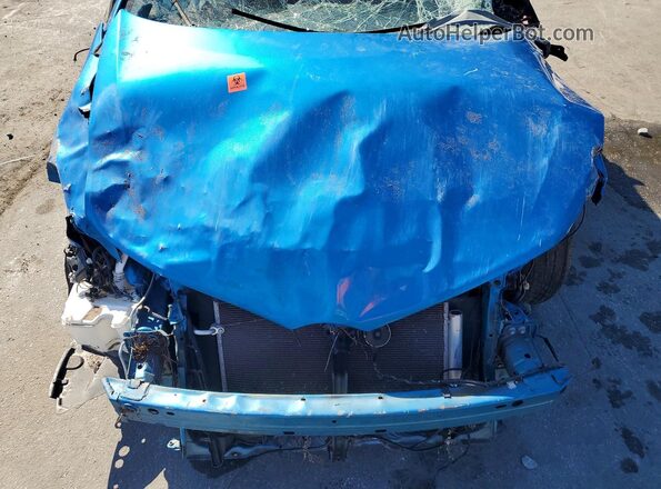JTNKARJE5JJ554677 2018 TOYOTA COROLLA Blue 