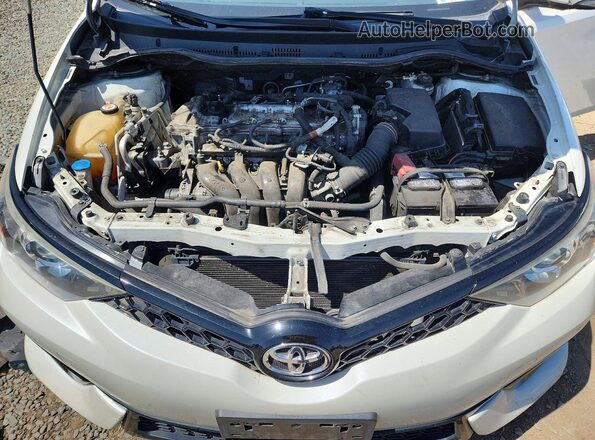JTNKARJEXHJ529980 2017 TOYOTA COROLLA White Rear interior view
