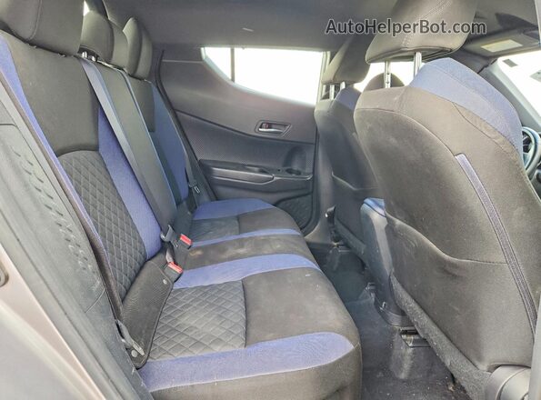 JTNKHMBX4L1083266 2020 TOYOTA C-HR Silver Вид задньої частини салону