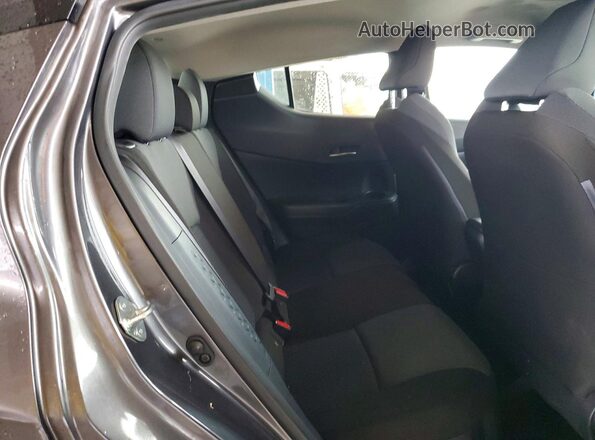 JTNKHMBX5L1069831 2020 TOYOTA C-HR Silver Սալոնի հետևի տեսք