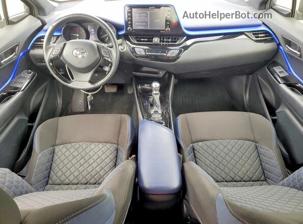JTNKHMBX7M1096868 2021 TOYOTA C-HR Gray 