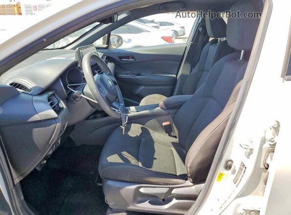 JTNKHMBX8K1051807 2019 TOYOTA C-HR White 