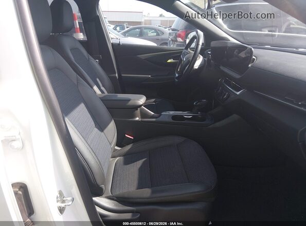 KL47LAE28RB015444 2024 BUICK OTHER White Вид салону спереду