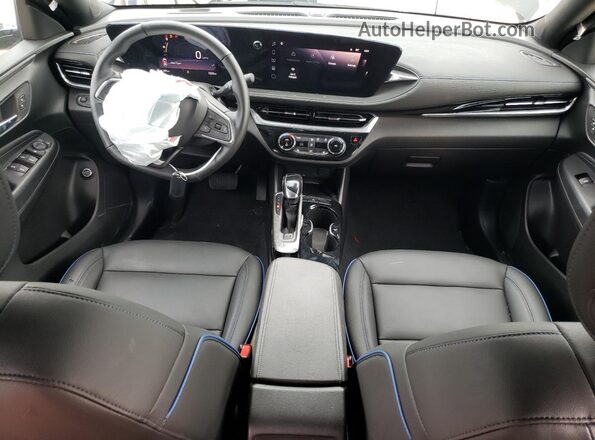 KL47LBE22RB137688 2024 BUICK OTHER Black Առջևի վահանակի տեսք