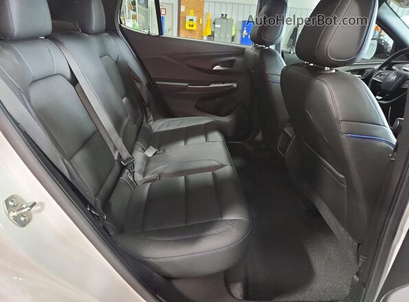 KL47LBE23RB100164 2024 BUICK OTHER Белый Вид задних сидений