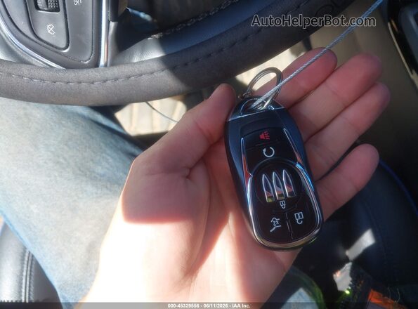 KL47LBE25RB049010 2024 BUICK OTHER Оранжевый Вид панели приборов