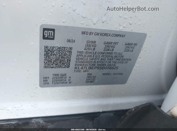 KL47LBEP9SB056625 2025 BUICK OTHER White Вид підкапотного простору