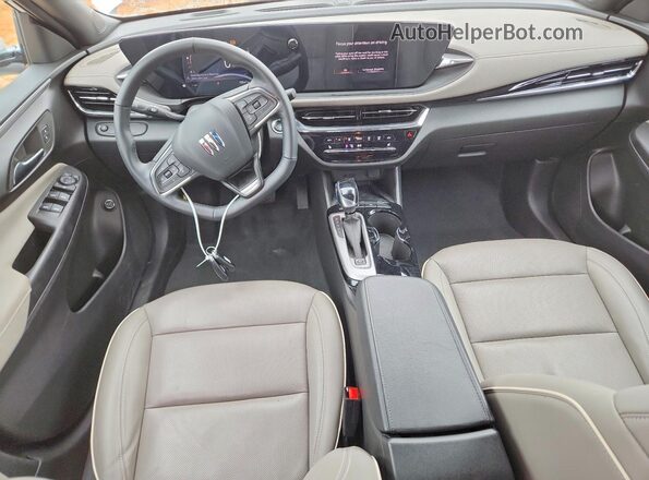 KL47LCEP2SB196151 2025 BUICK OTHER White წინა პანელის ხედი
