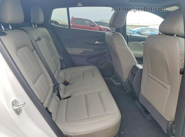 KL47LCEPXSB106308 2025 BUICK OTHER White Вид задньої частини салону