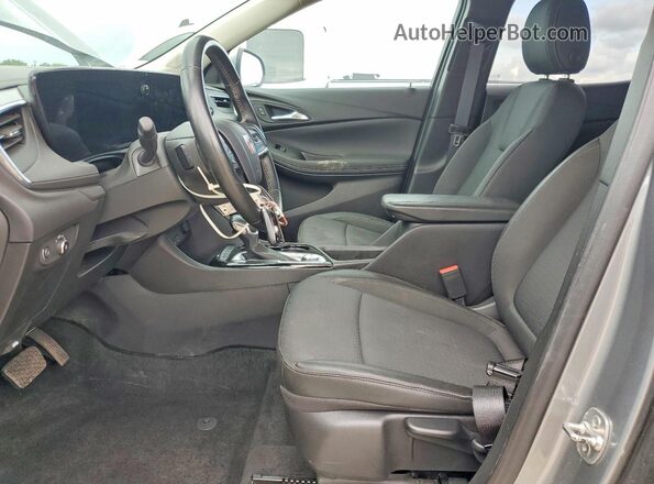 KL4AMBS21RB145448 2024 BUICK ENCORE Silver Սալոնի դիմացի տեսք