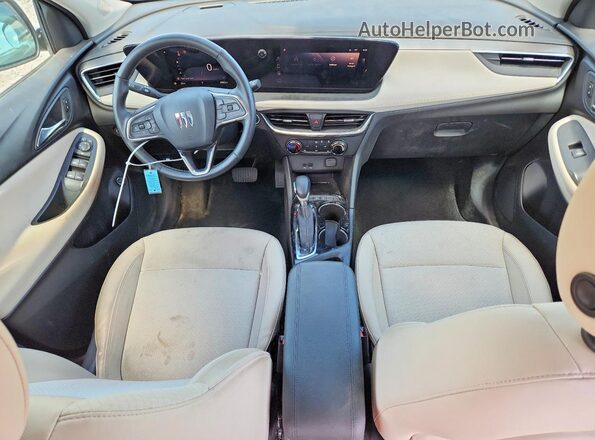 KL4AMBSL1TB028159 2026 BUICK ENCORE Синий Вид панели приборов