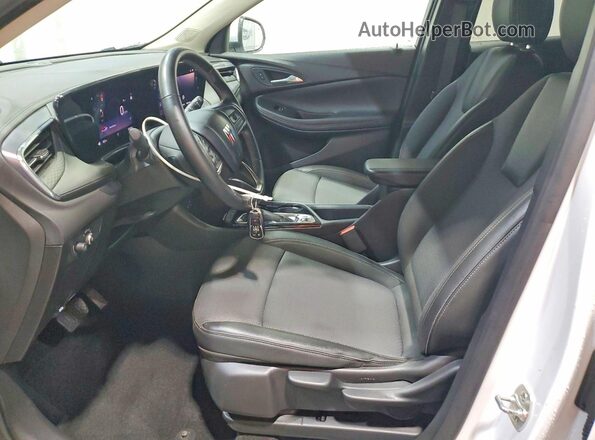KL4AMBSL3SB137396 2025 BUICK ENCORE White წინა სალონის ხედი