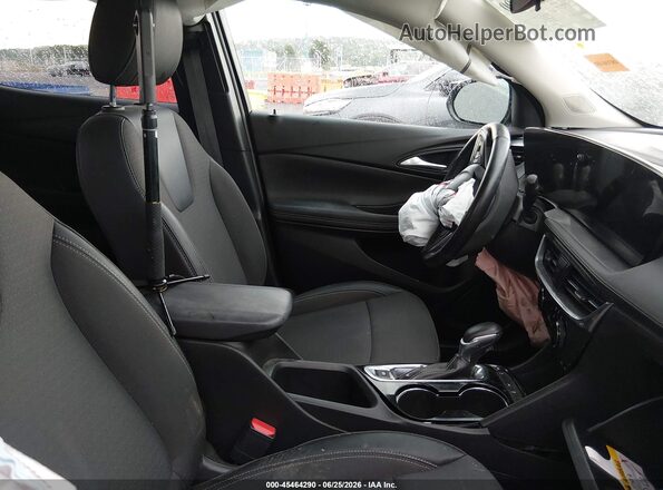 KL4AMBSL7TB144949 2026 BUICK ENCORE White Vista interior delantera