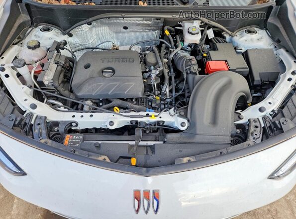 KL4AMCSL0TB009740 2026 BUICK ENCORE White Вид задньої частини салону