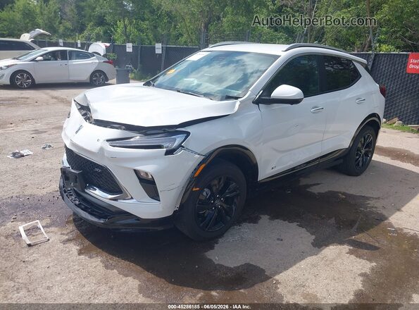 KL4AMDSL0TB024230 2026 BUICK ENCORE White წინა მარცხენა ხედი სამი მეოთხედიდან