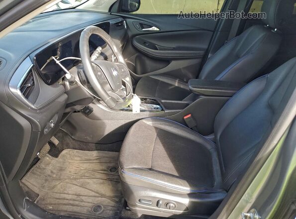 KL4AMESL5SB013115 2025 BUICK ENCORE Серый Вид салона спереди