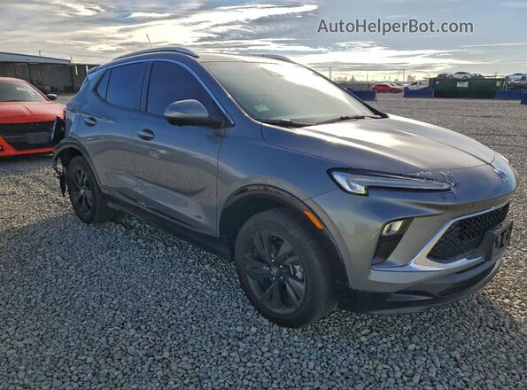 KL4AMESL5SB013115 2025 BUICK ENCORE Серый Передняя правая четверть