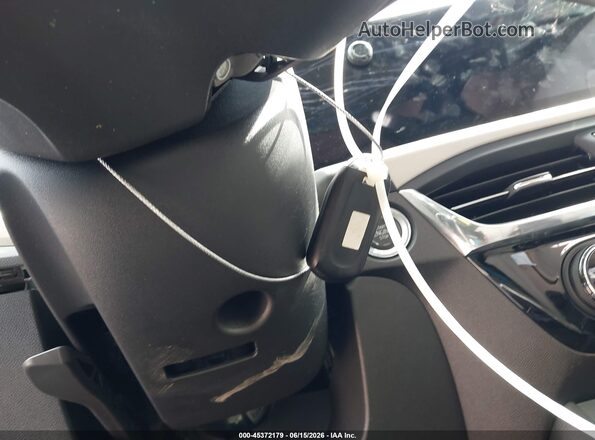 KL4AMESL5TB013875 2026 BUICK ENCORE Серый Вид панели приборов