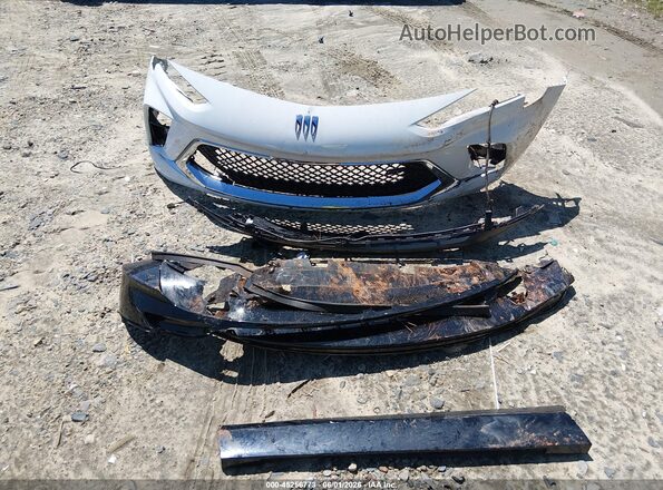 KL4AMESL6TB054547 2026 BUICK ENCORE White Вид щитка приладів