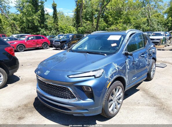 KL4AMGSL0TB104399 2026 BUICK ENCORE Blue Vista tres cuartos delantera izquierda