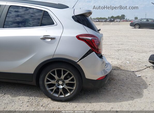 KL4CJ1SB1KB889889 2019 BUICK ENCORE Silver Widok z przodu