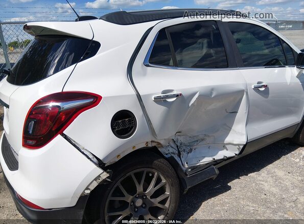 KL4CJ1SB5JB685496 2018 BUICK ENCORE White Вид спереду