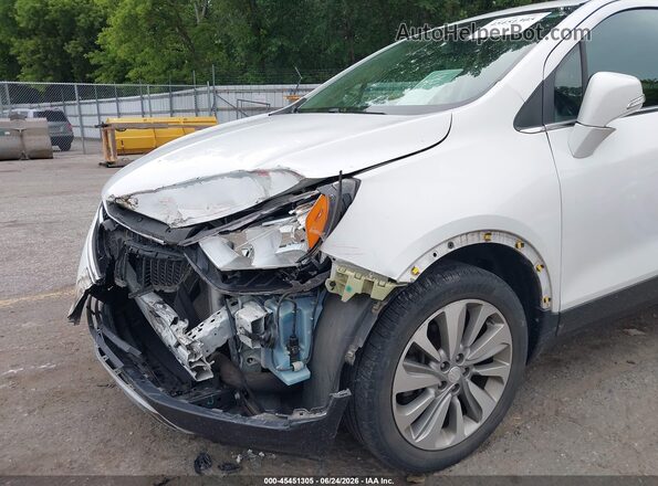 KL4CJASB0HB197101 2017 BUICK ENCORE White Front view