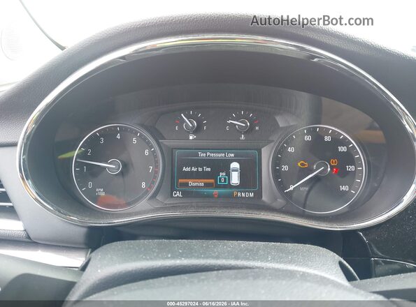 KL4CJASB0JB580784 2018 BUICK ENCORE Red Vista de los asientos traseros