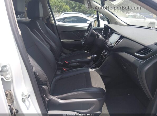 KL4CJASB1HB241672 2017 BUICK ENCORE White Vista interior delantera