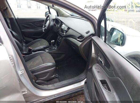 KL4CJASB1LB001966 2020 BUICK ENCORE Silver Front interior view