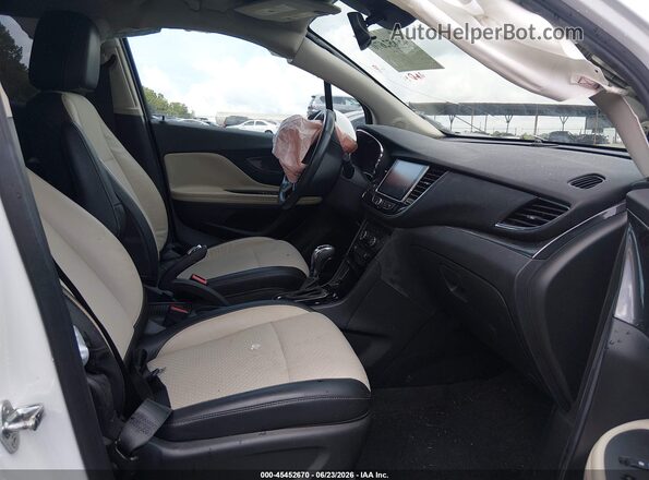 KL4CJASB2HB020372 2017 BUICK ENCORE White Front interior view