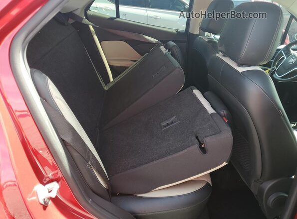 KL4CJASB2KB828566 2019 BUICK ENCORE Red Rear interior view