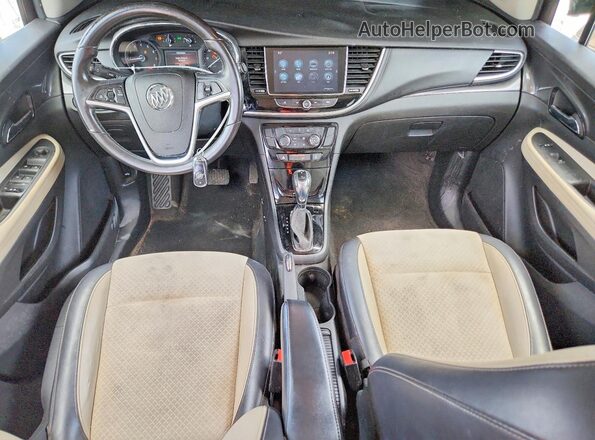 KL4CJASB3JB513306 2018 BUICK ENCORE Beige Vista del salpicadero