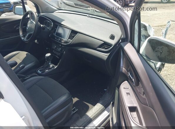KL4CJASB5HB081764 2017 BUICK ENCORE White Вид салону спереду