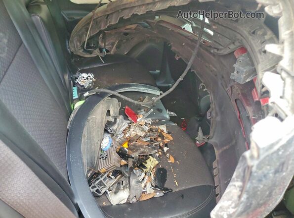 KL4CJASB5JB672117 2018 BUICK ENCORE Red Հետևի նստատեղերի տեսք