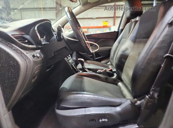 KL4CJASB9JB542146 2018 BUICK ENCORE Purple Вид салону спереду