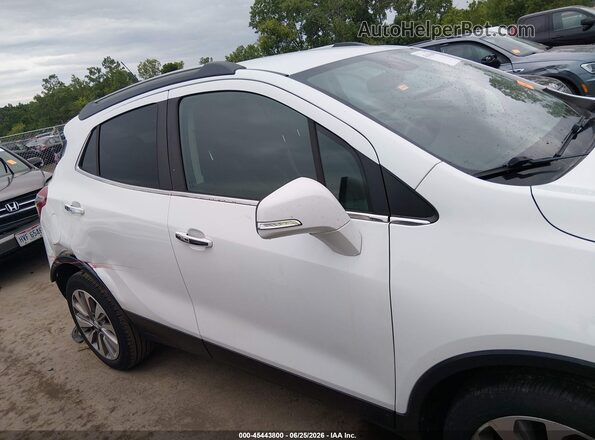 KL4CJASB9KB940202 2019 BUICK ENCORE White Вид задньої частини салону