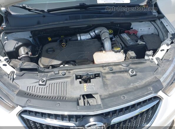 KL4CJASM9NB508215 2022 BUICK ENCORE Белый Вид сзади