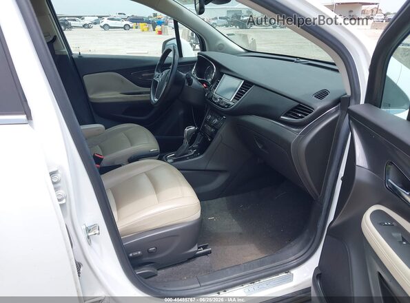 KL4CJCSB2HB054209 2017 BUICK ENCORE Белый Вид салона спереди