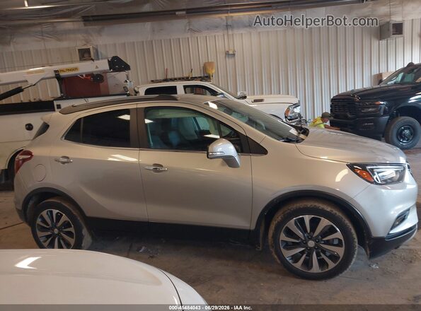 KL4CJCSM0KB883367 2019 BUICK ENCORE Серебряный Вид задней части салона