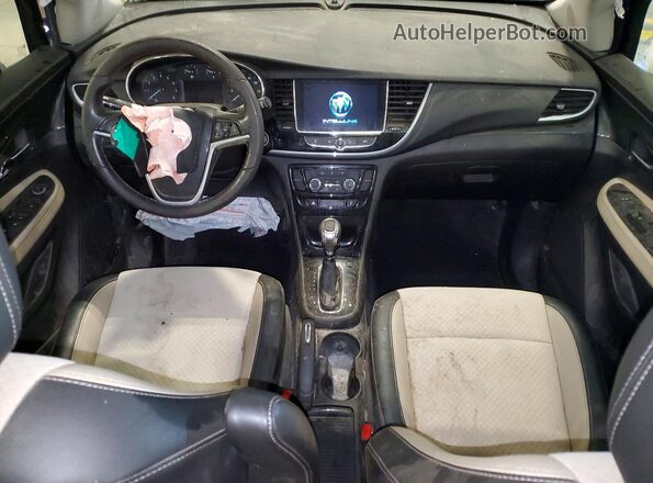 KL4CJESB0LB053211 2020 BUICK ENCORE Blue Widok deski rozdzielczej