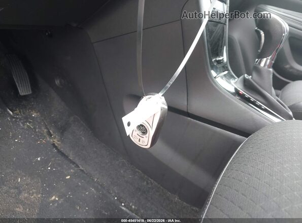 KL4CJESB2KB807014 2019 BUICK ENCORE Красный Вид панели приборов