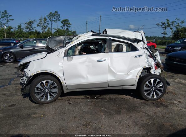 KL4CJESB2MB341426 2021 BUICK ENCORE White Вид задньої частини салону