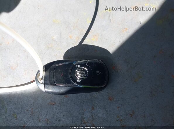 KL4CJESB3JB516150 2018 BUICK ENCORE Maroon Вид панелі приладів