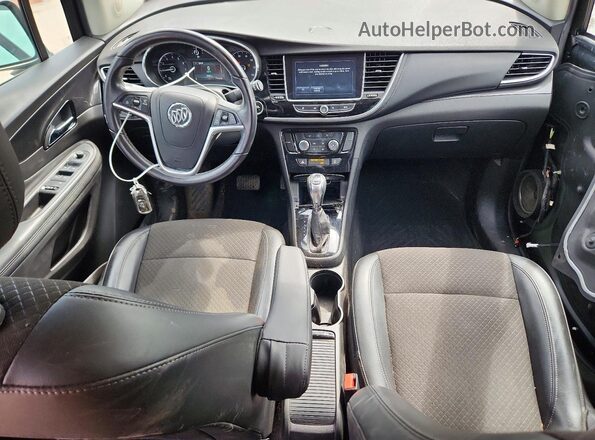 KL4CJESB3JB693233 2018 BUICK ENCORE Gray Вид панелі приладів