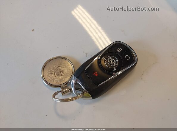KL4CJESB8MB324405 2021 BUICK ENCORE White Առջևի վահանակի տեսք