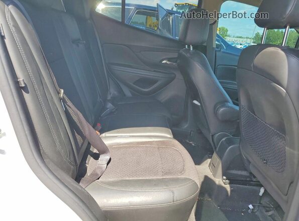 KL4CJESBXMB349760 2021 BUICK ENCORE White Widok wnętrza z tyłu