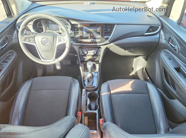 KL4CJESM0NB567905 2022 BUICK ENCORE Red Dashboard view