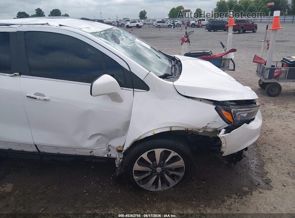 KL4CJESM2NB515398 2022 BUICK ENCORE White Սալոնի հետևի տեսք